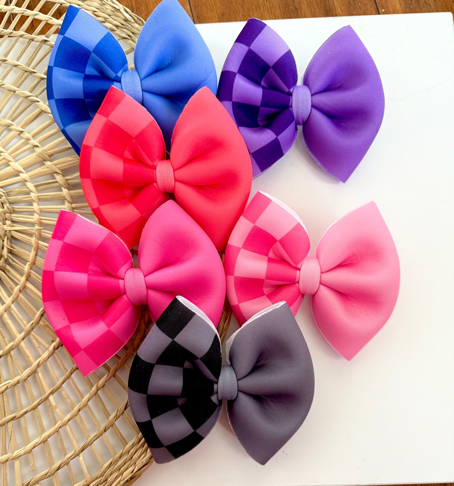 $2 checkered 2.0 two tones